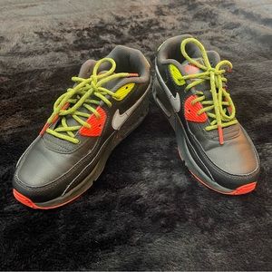 Nike Air Max 90 - Black Asparagus